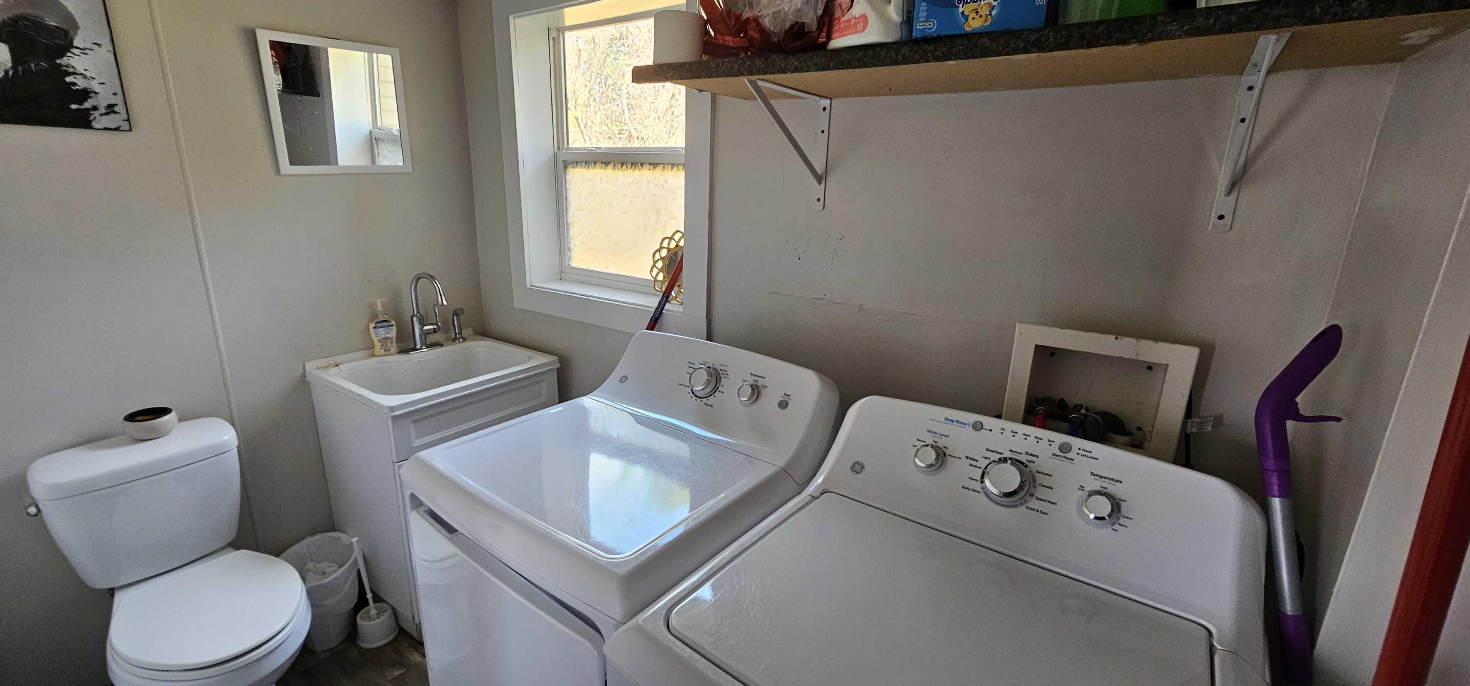 9 School Street Presque Isle, ME 04769 - Photo 8 of 13 20251013_112350.MEDIUM