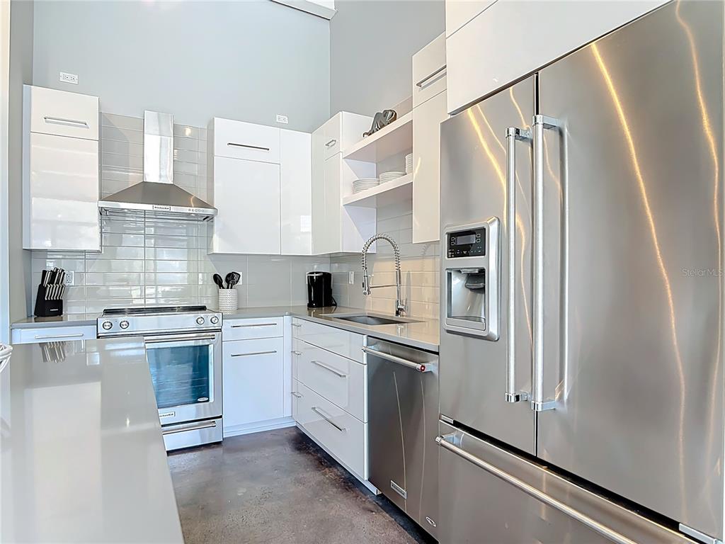 302 Southeast Broadway Street, Unit 240 Ocala, FL 34471 - Photo 11 of 48