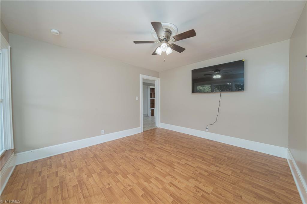 5800 Bethel Road Jonesville, NC 28642 - Photo 16 of 36