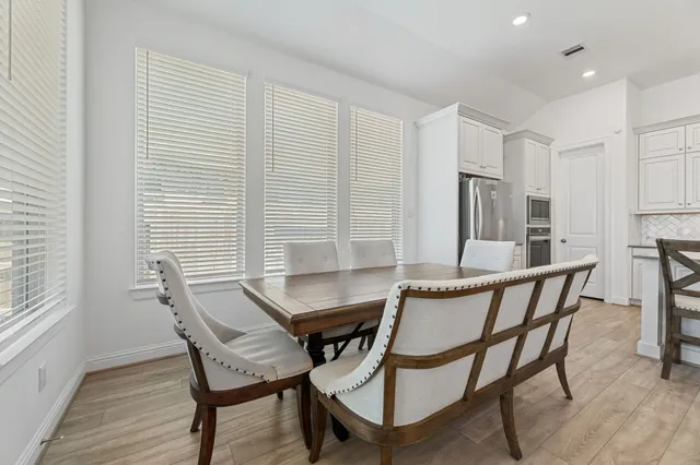 a view of a house with a big yard