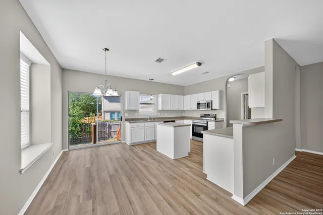 $1,800 | 108 Cirrus Cove, Cibolo, TX 78108