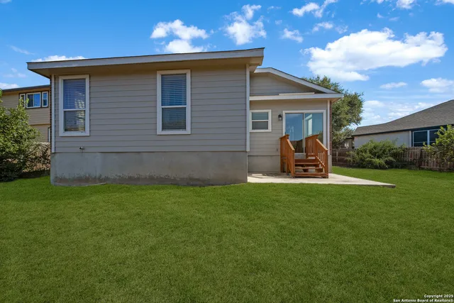 $1,800 | 108 Cirrus Cove, Cibolo, TX 78108