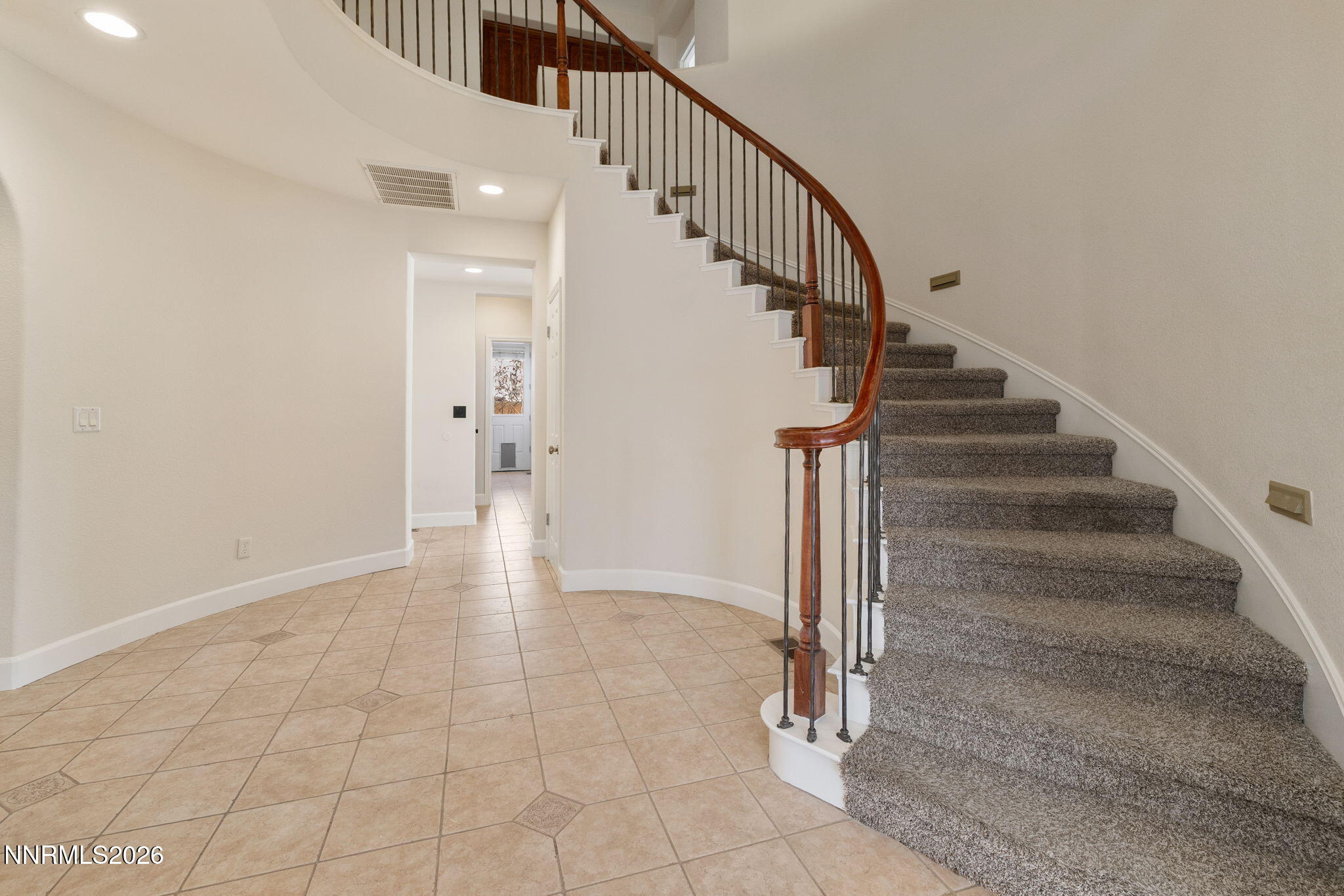 2983 Roundrock Court Reno, NV 89511 - Photo 9 of 44 15-web-or-mls-2983 Roundrock Ct-6