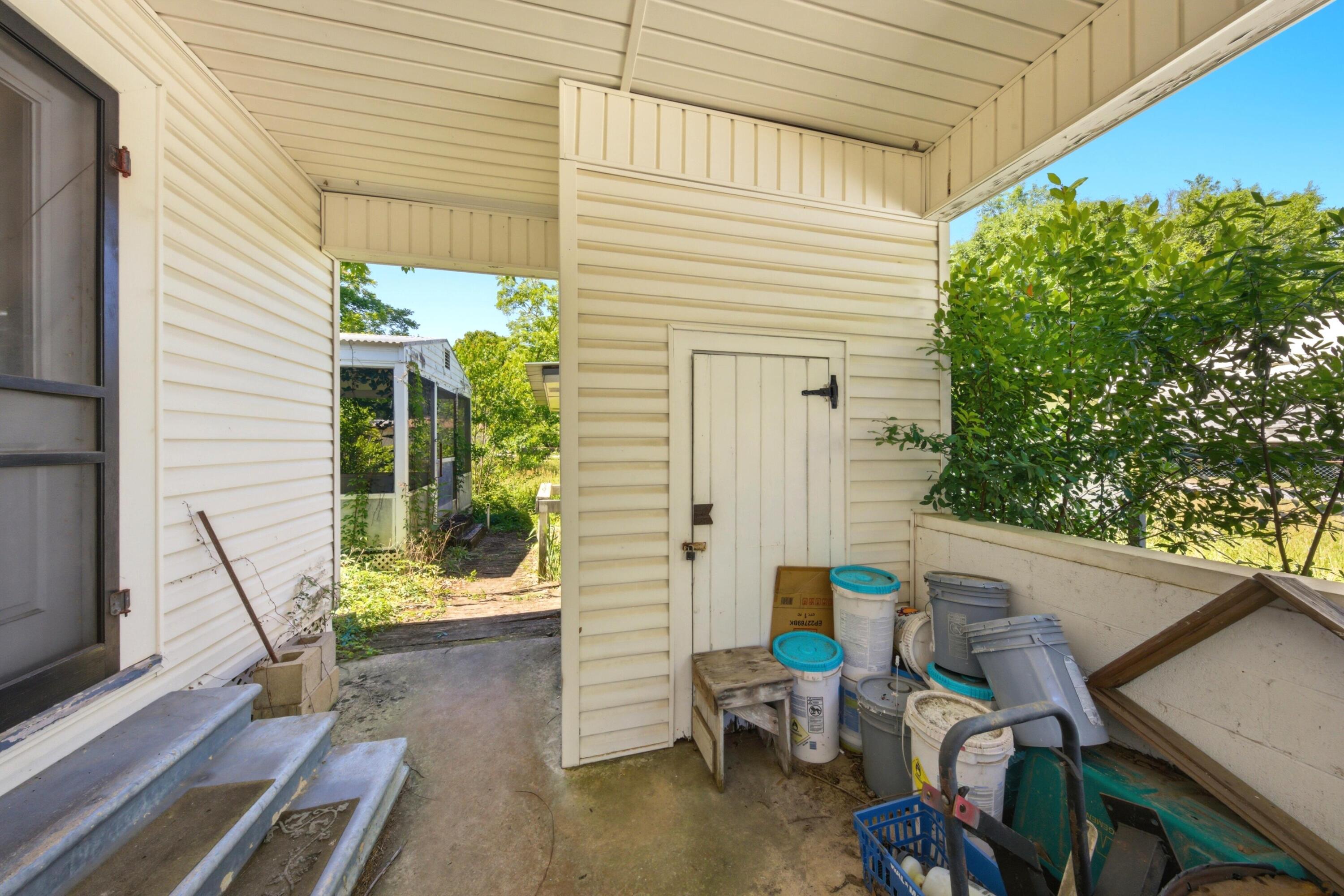 482 Bowers Avenue East Crestview, FL 32539 - Photo 11 of 29