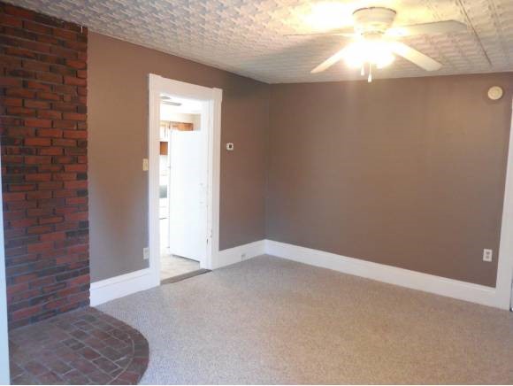 210 Goffstown Road Manchester, NH 03102 - Photo 7 of 18