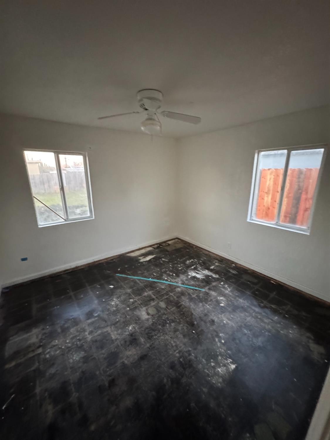 2017 Robert Way Sacramento, CA 95825 - Photo 13 of 16