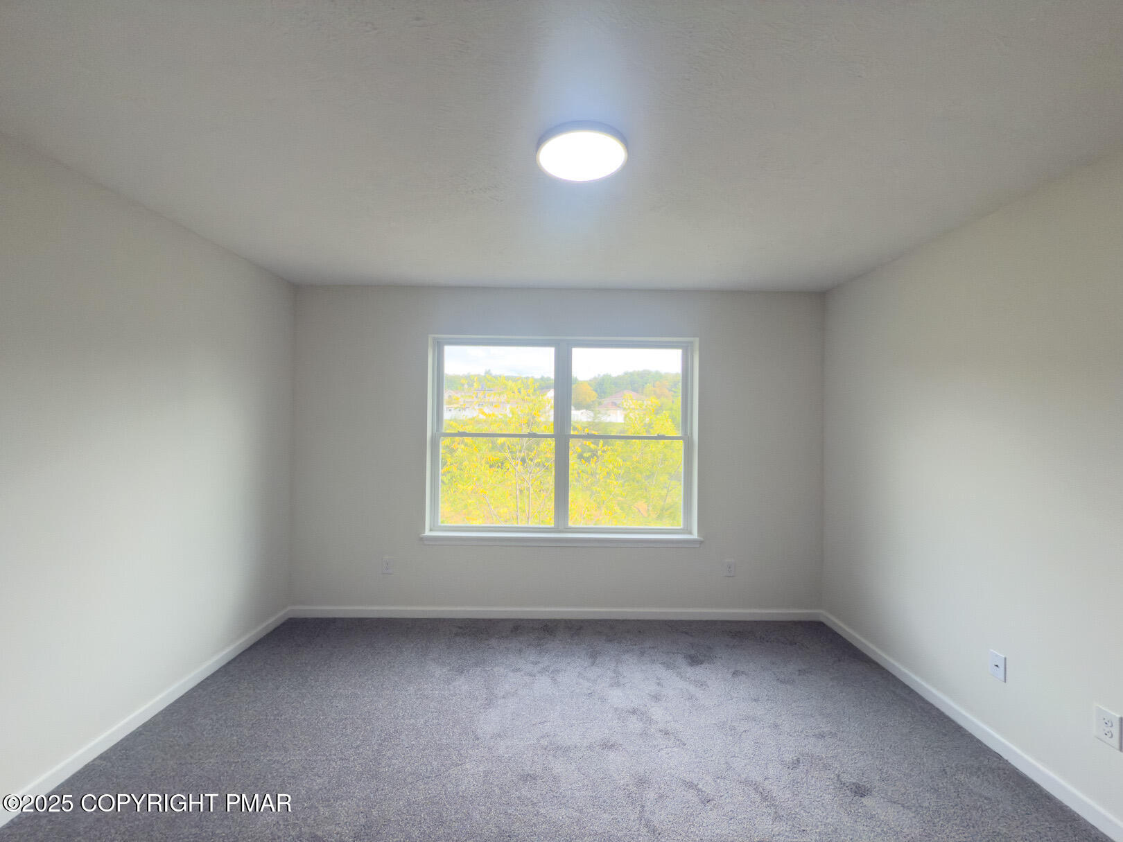 264 Mc Cole Road East Stroudsburg, PA 18302 - Photo 31 of 35 an empty room with a window
