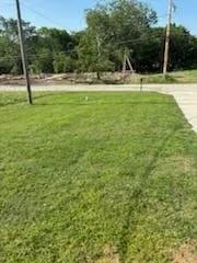 $1,725 | 107 East Miller Street, Whitewright, TX 75491