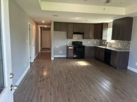 $1,725 | 107 East Miller Street, Whitewright, TX 75491