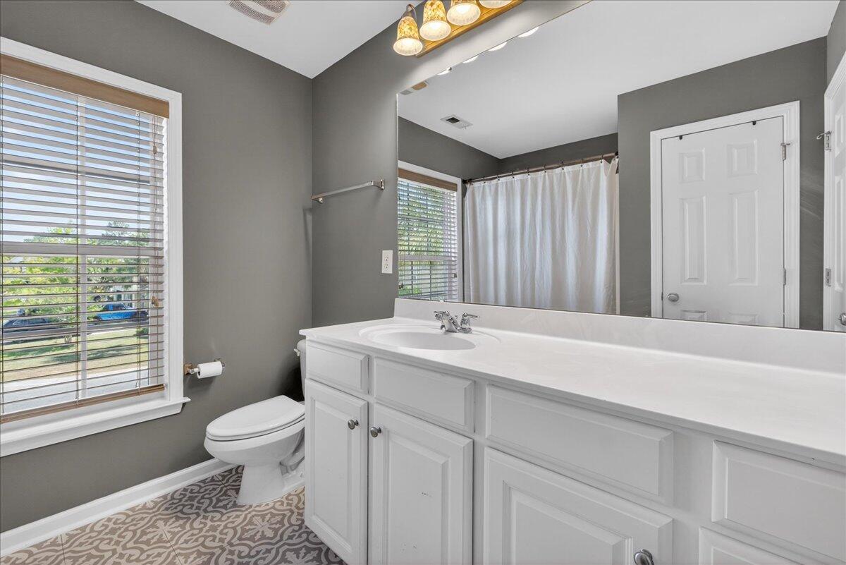 408 Nelliefield Trail Wando, SC 29492 - Photo 16 of 31 Bathroom