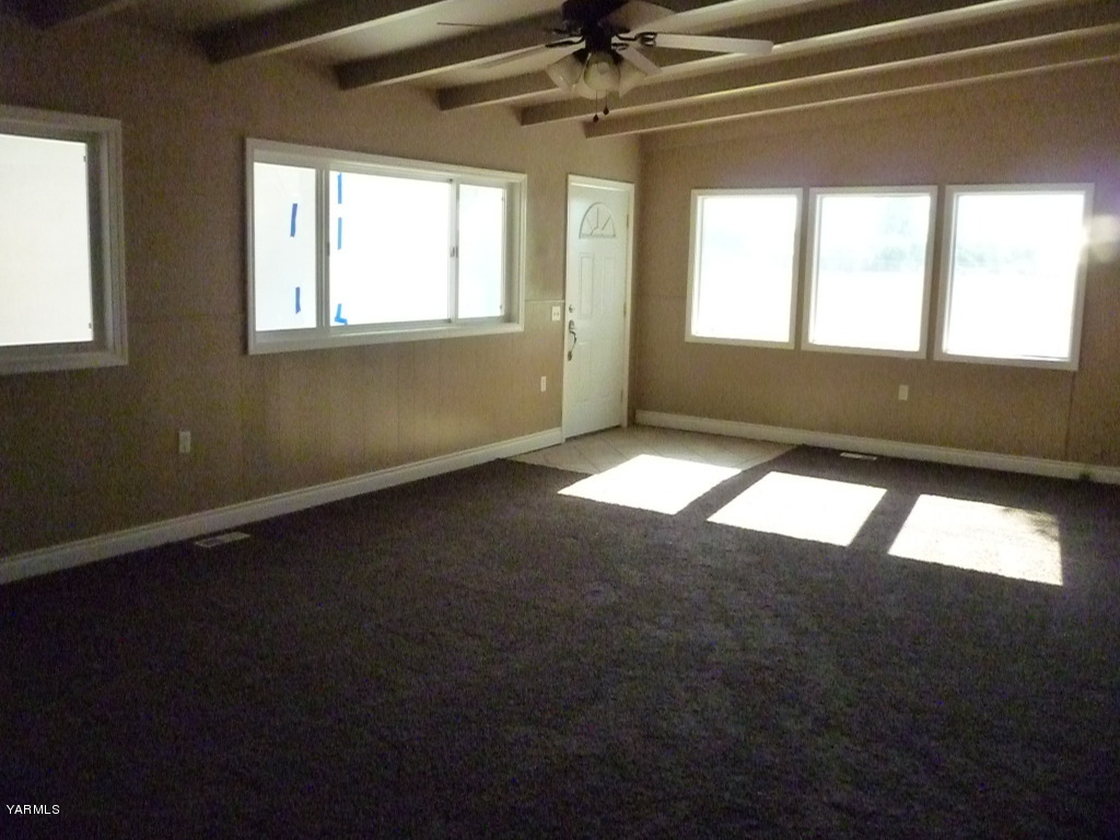 3020 Fort Road Toppenish, WA 98948 - Photo 25 of 37 a view of an empty room and window