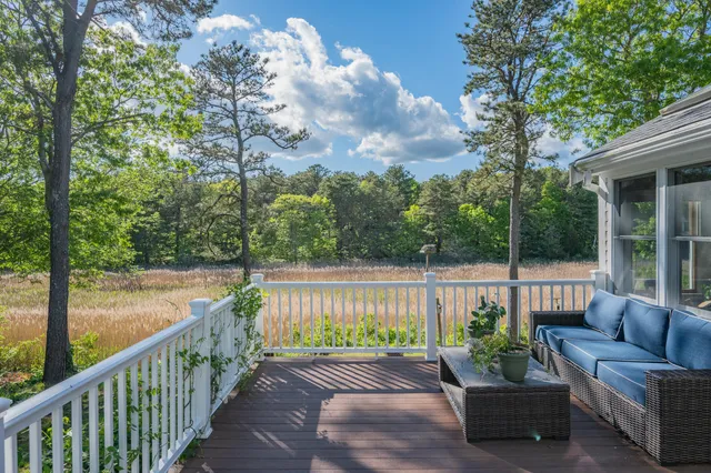 $1,395,500 | 35 Bayshore Drive, Mashpee, MA 02649