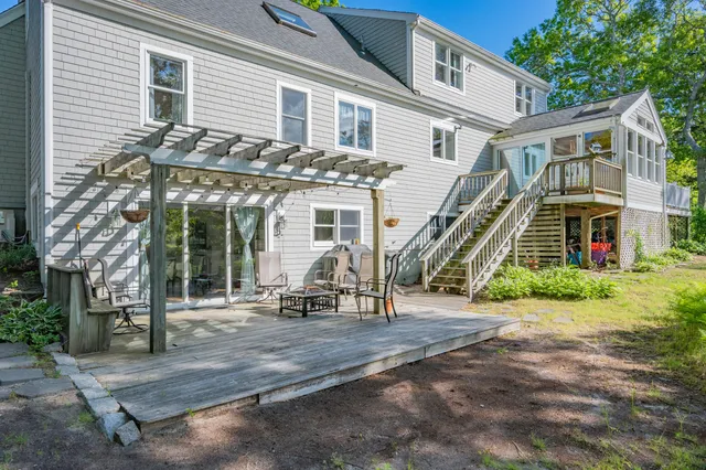 $1,395,500 | 35 Bayshore Drive, Mashpee, MA 02649