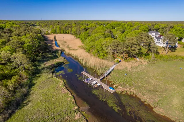 $1,395,500 | 35 Bayshore Drive, Mashpee, MA 02649