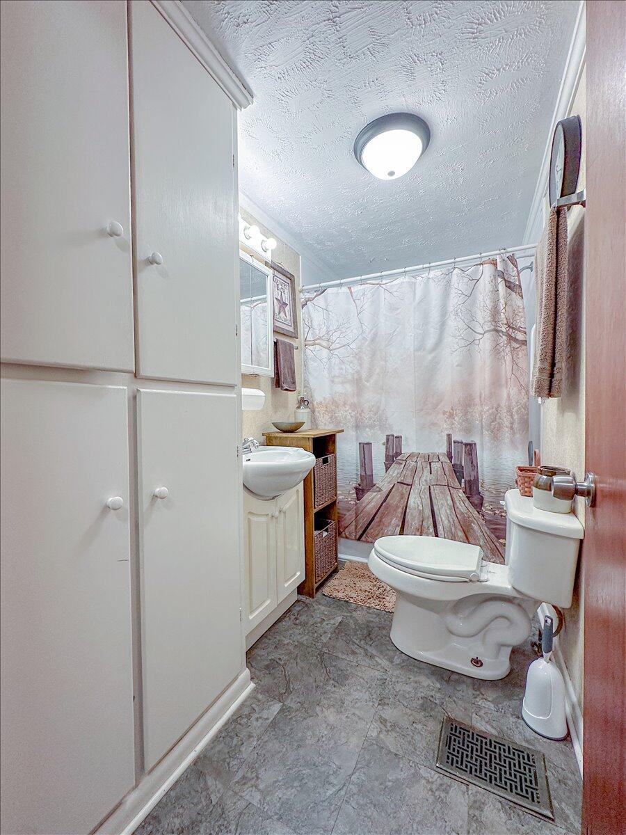 601 Edgewood Avenue Greenfield, OH 45123 - Photo 14 of 22