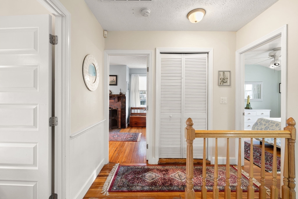 23 Oceanside Drive Scituate, MA 02066 - Photo 36 of 39 a view of entryway