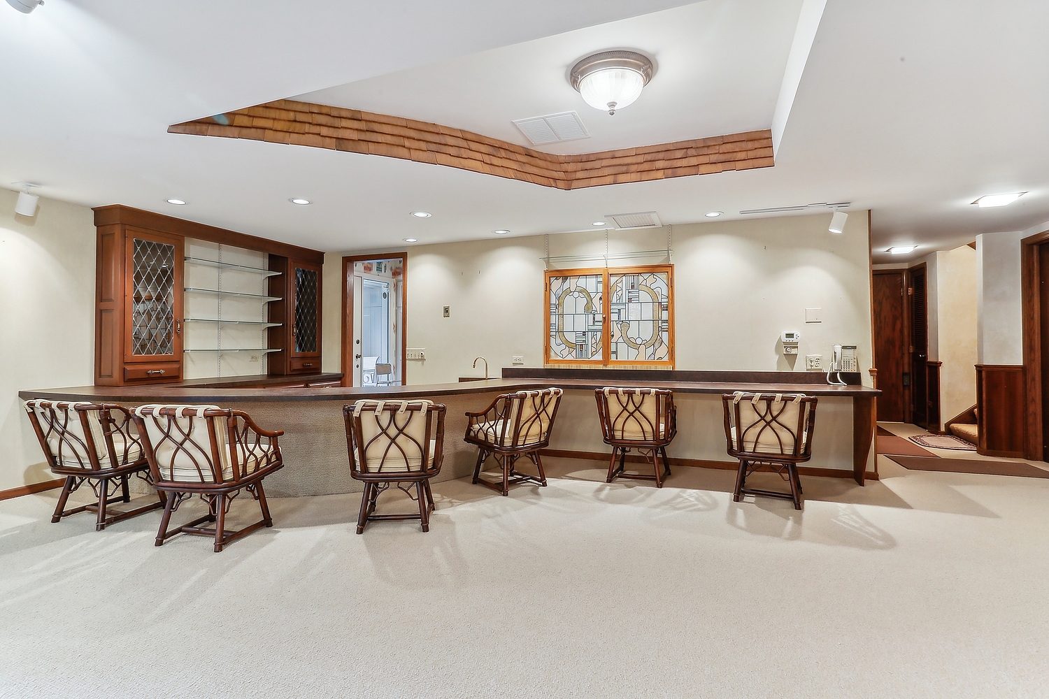 60 Baybrook Lane Oak Brook, IL 60523 - Photo 38 of 50 a view of a chairs and table in a room