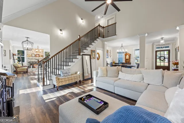 $715,000 | 11 Bradley Road, Talking Rock, GA 30175