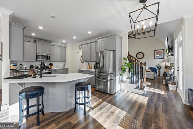 $715,000 | 11 Bradley Road, Talking Rock, GA 30175