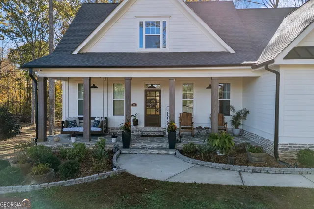 $715,000 | 11 Bradley Road, Talking Rock, GA 30175