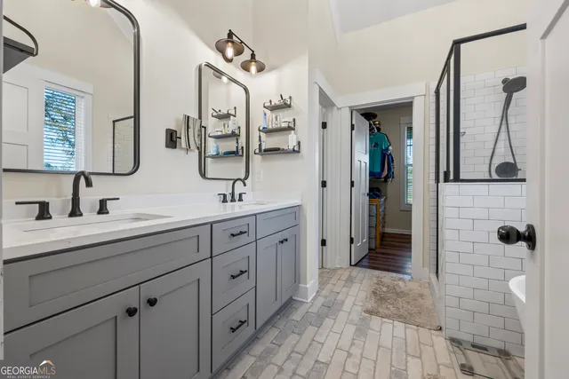 $715,000 | 11 Bradley Road, Talking Rock, GA 30175