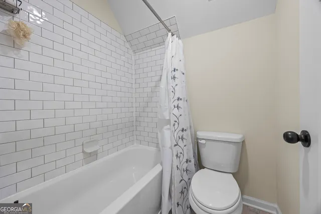 $715,000 | 11 Bradley Road, Talking Rock, GA 30175