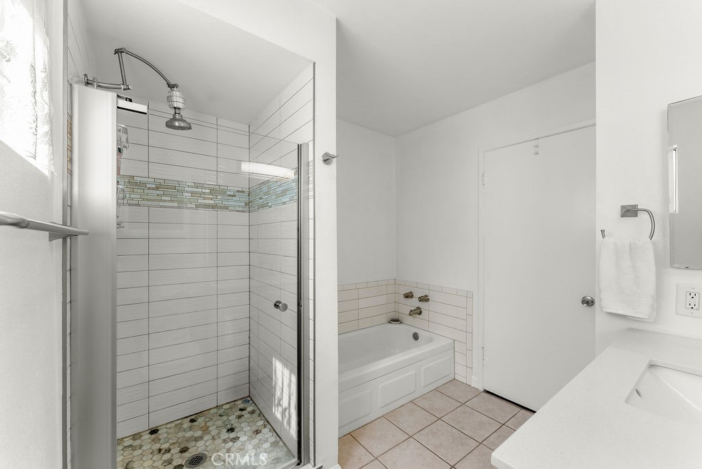 334 Gladys Avenue, Unit 103 Long Beach, CA 90814 - Photo 15 of 28