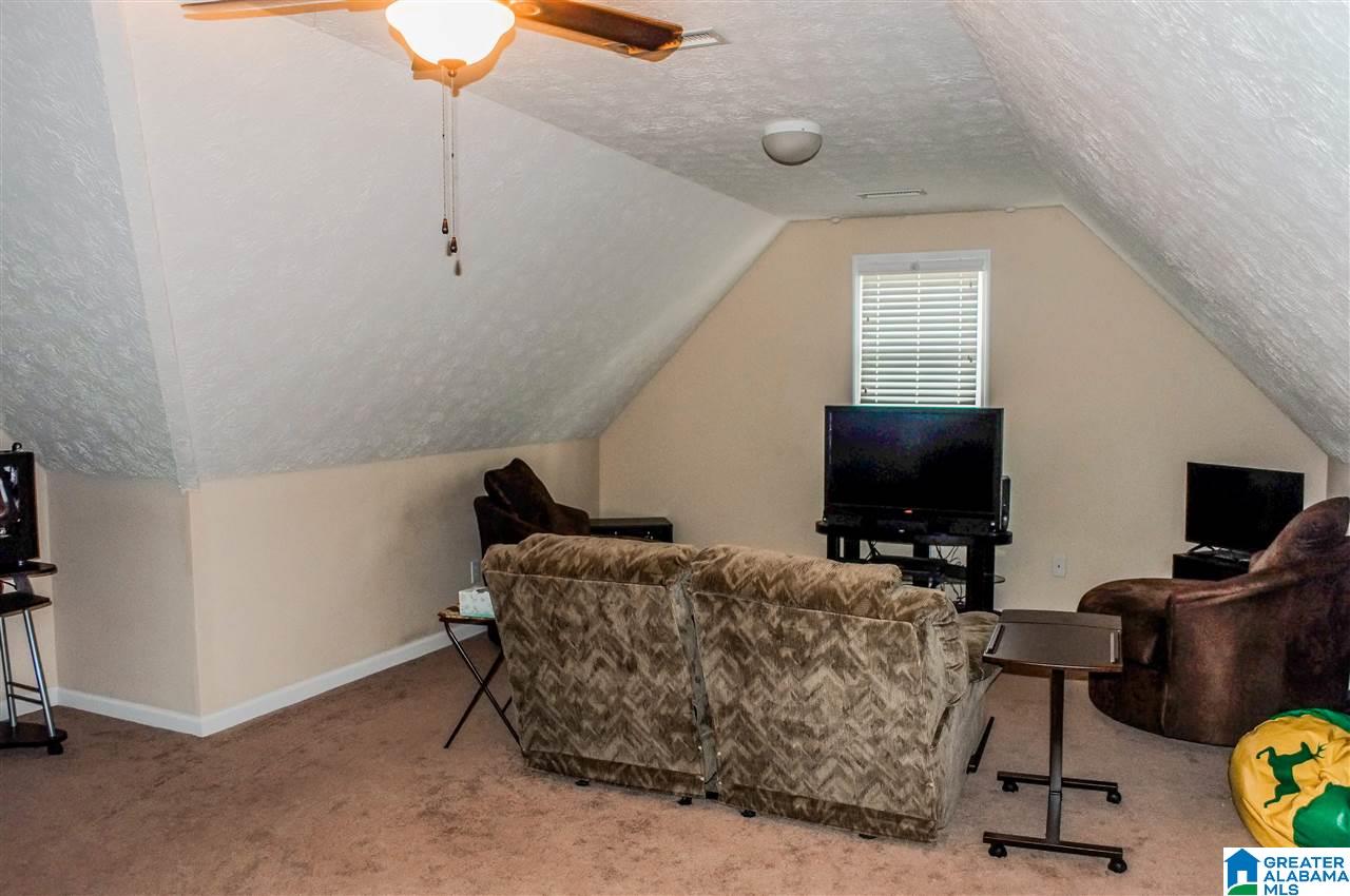 706 Hampton Drive Southwest Jacksonville, AL 36265 - Photo 14 of 37