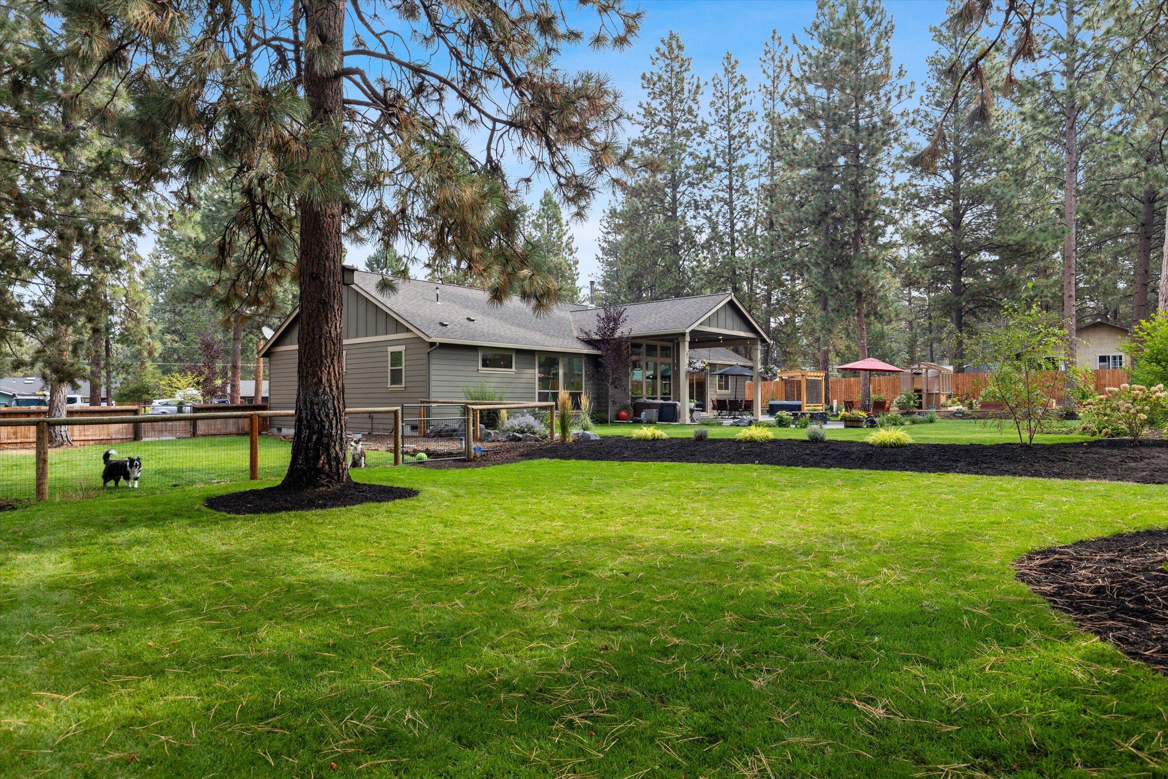 18975 Choctaw Road Bend, OR 97702 - Photo 46 of 56 76-IMG_3551
