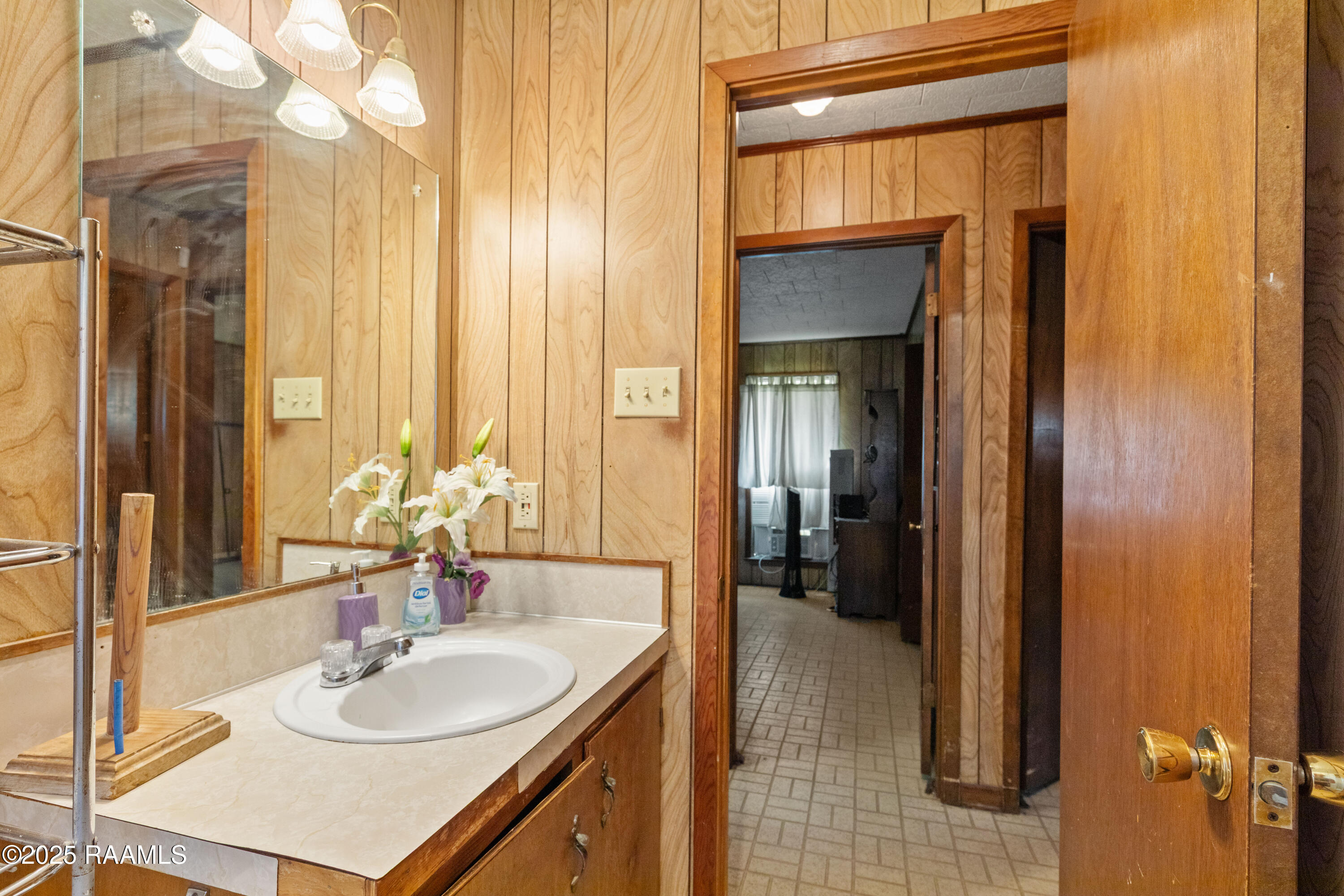 326 Roy Guidry Road Youngsville, LA 70592 - Photo 8 of 23 326RoyGuidry-51