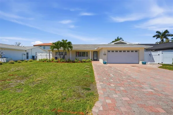 $1,600,000 | 711 64th Avenue, St. Pete Beach, FL 33706