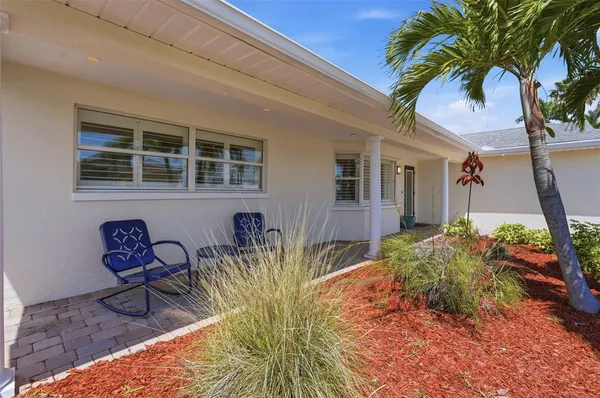 $1,600,000 | 711 64th Avenue, St. Pete Beach, FL 33706