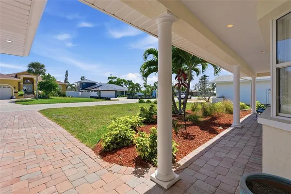 $1,600,000 | 711 64th Avenue, St. Pete Beach, FL 33706