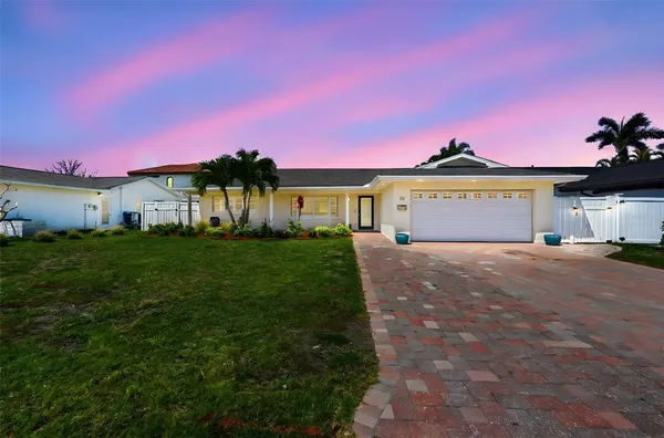 $1,600,000 | 711 64th Avenue, St. Pete Beach, FL 33706