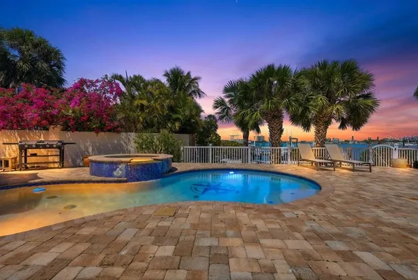 $1,600,000 | 711 64th Avenue, St. Pete Beach, FL 33706