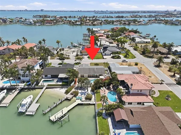 $1,600,000 | 711 64th Avenue, St. Pete Beach, FL 33706
