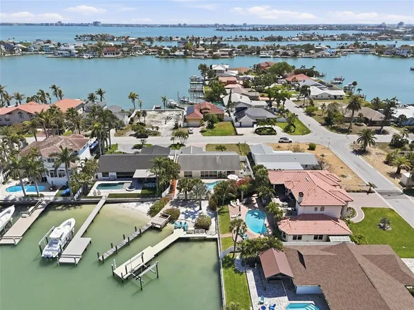 $1,600,000 | 711 64th Avenue, St. Pete Beach, FL 33706