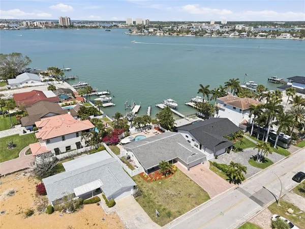 $1,600,000 | 711 64th Avenue, St. Pete Beach, FL 33706