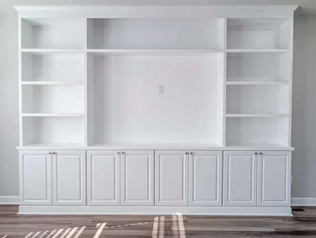 $450,000 | 433 Carrara Drive, Summerville, SC 29486