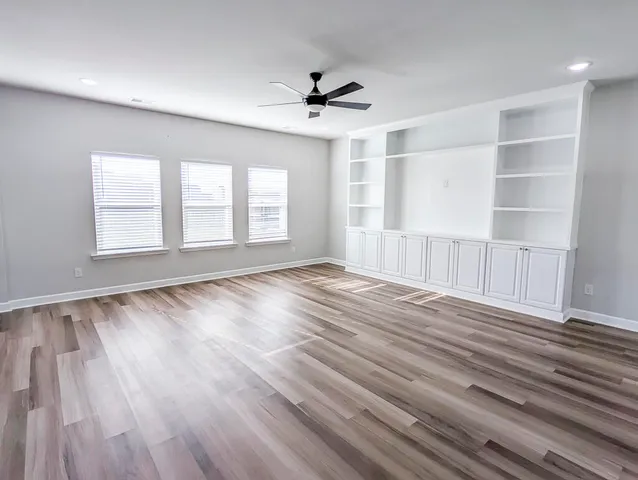 $450,000 | 433 Carrara Drive, Summerville, SC 29486