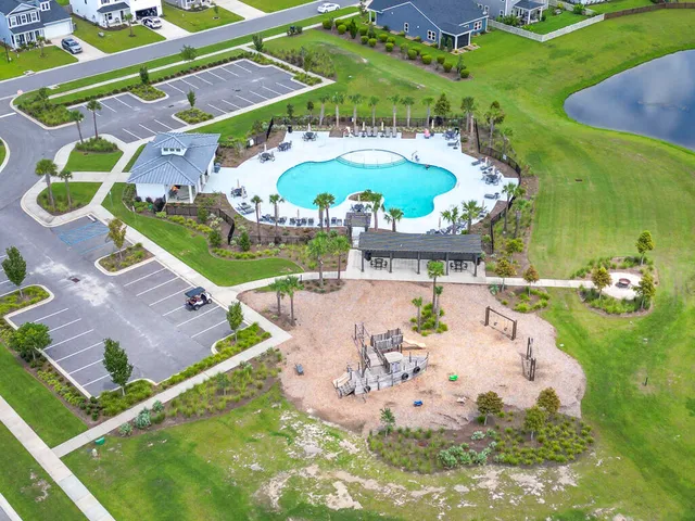 $450,000 | 433 Carrara Drive, Summerville, SC 29486