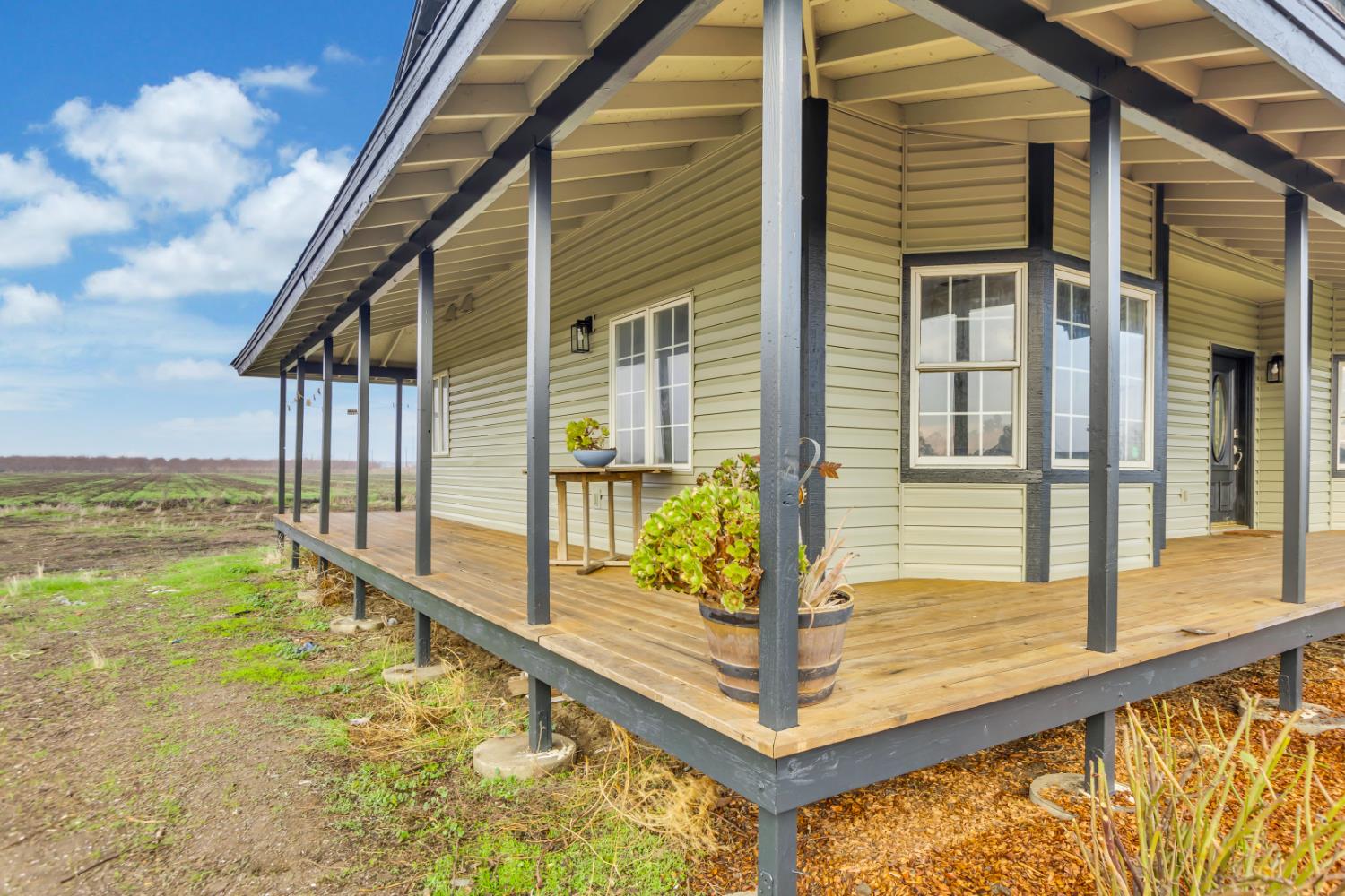 44643 County Road 29 Davis, CA 95618 - Photo 6 of 41 a view of a balcony with floor to ceiling windows