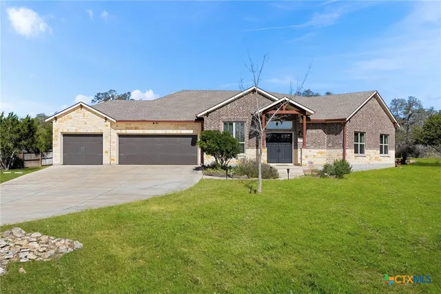 $580,000 | 110 Liberty Bell Lane, Fischer, TX 78623