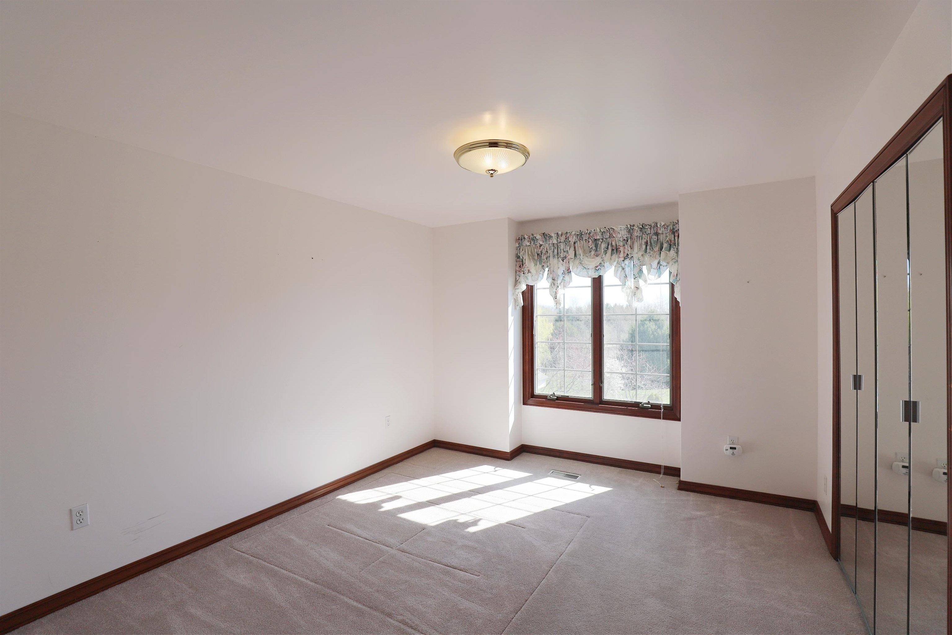 8066 South Vernon Road Durand, MI 48429 - Photo 18 of 42 50172365-b696f9b2-da52-4c9c-9da0-d14ba41959a3.JPG
