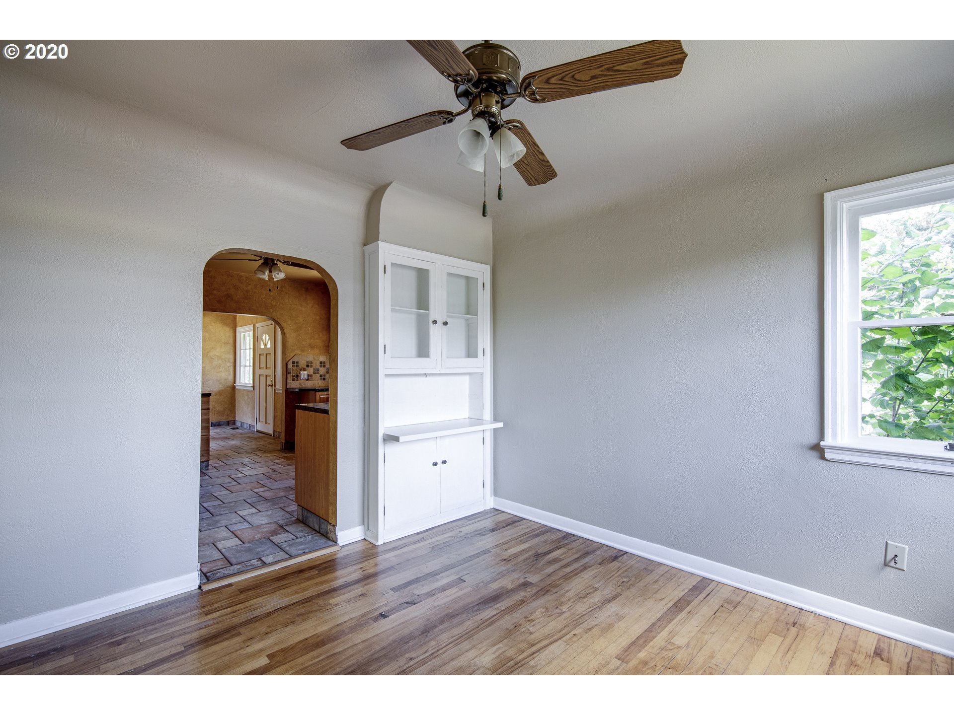 4595 Cordon Road Northeast Salem, OR 97305 - Photo 2 of 29