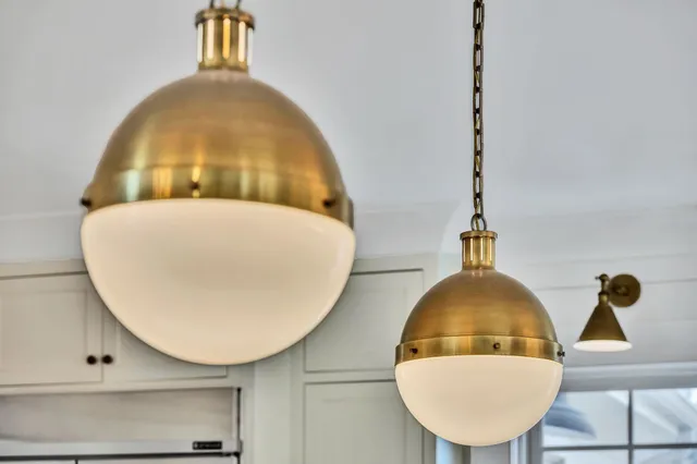 $1,100,000 | 712 State Highway 48, Dickson, TN 37055