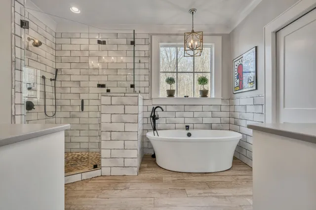 $1,100,000 | 712 State Highway 48, Dickson, TN 37055