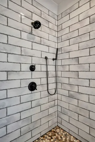 $1,100,000 | 712 State Highway 48, Dickson, TN 37055