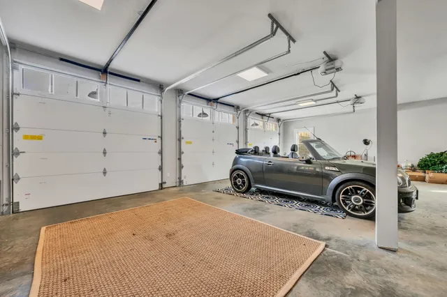 $1,100,000 | 712 State Highway 48, Dickson, TN 37055