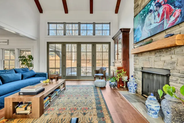 $1,100,000 | 712 State Highway 48, Dickson, TN 37055